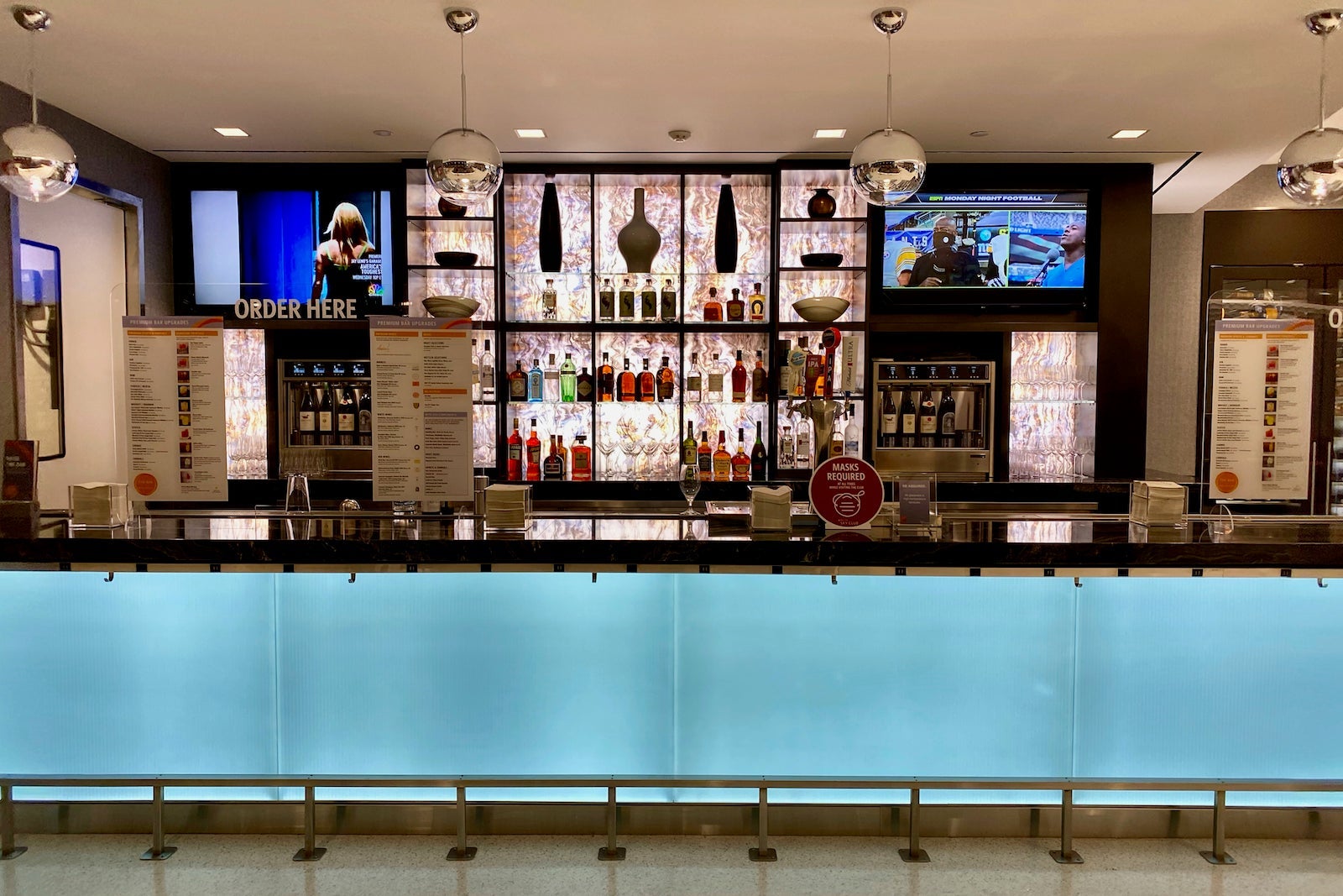 Recenze karty Delta SkyMiles Reserve American Express: Špičkové výhody pro cestující s Deltou