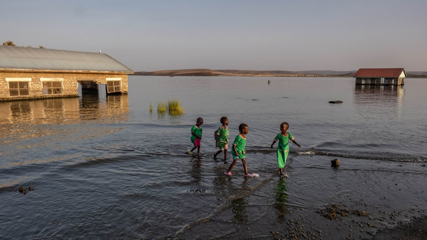 Lake Turkana: Smrtící vzestup a hladové stíny v srdci pustiny